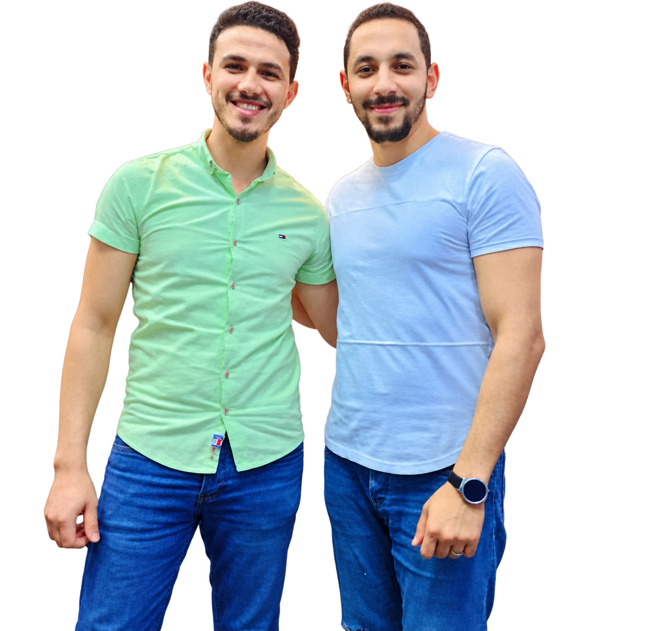 أ. أسامة أحمد مع متدرّبين من مصر