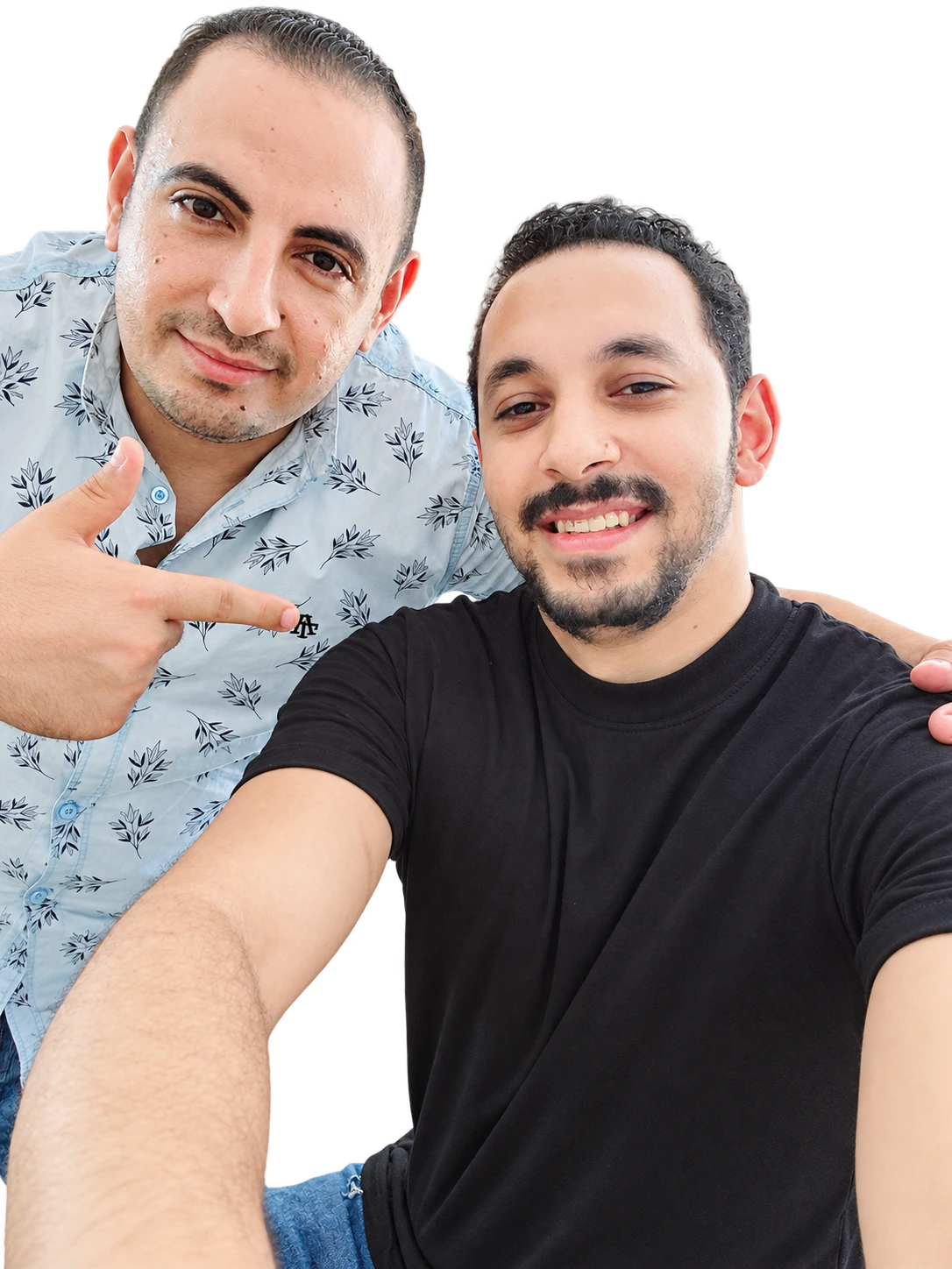أ. أسامة أحمد مع متدرّبين من مصر